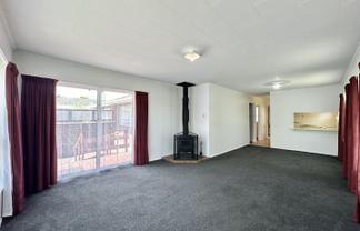 20A Roband Crescent, Brown Owl