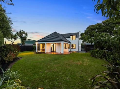 14 Evenwood Place, Waimairi Beach
