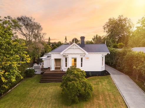4 Addison Street, Leamington