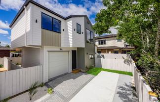 Lot 4/4 Barrie Avenue, Papatoetoe