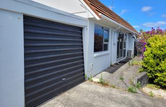 7A Renown Place, Spotswood