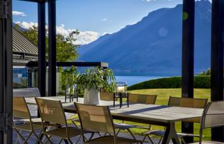 11 Carlin Creek Drive, Drift Bay