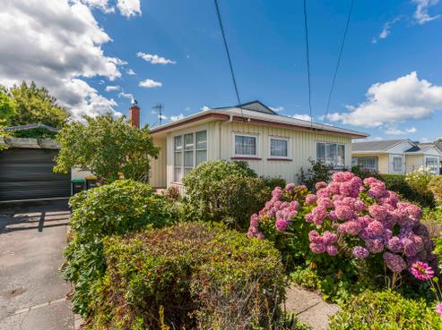 15 Arran Street, Mosgiel