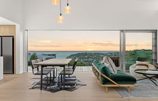 1 Oxenhope Road, Richmond Hill