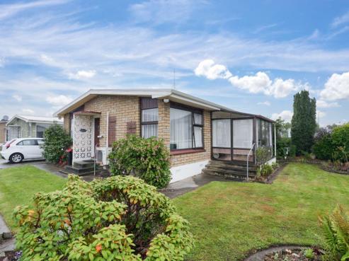 73A Martin Street, Strathern