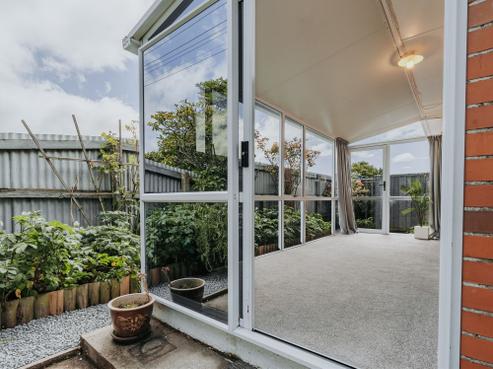 19A Essex Street, Balclutha