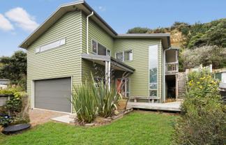 205 Maunsell Road, Port Waikato