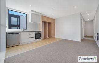 9/5 Treasure Lane, Te Atatu South