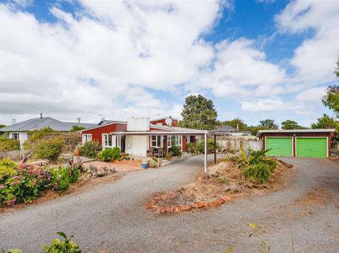 37 Follett Street, Marton