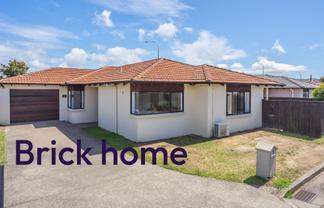 6 Central Park, Paraparaumu Beach