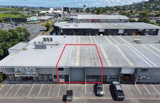 Mt Roskill industrial minutes from motorway