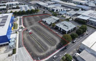Flexible 7,500sqm yard opportunity