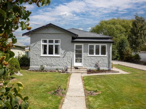 3 Plunket Street, Omakau