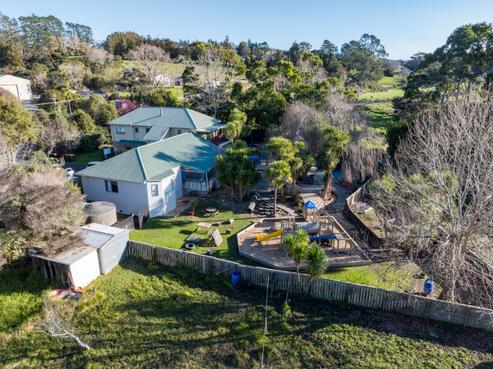42 Taha Road, Waimauku