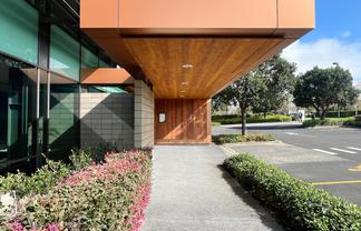 Large format Highbrook Office - 60 car parks