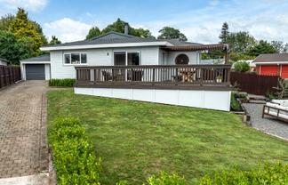 37 Sheridan Crescent, Cambridge