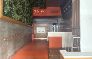 Premium F&B – Turnkey retail!