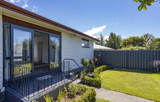 27A Bank Street, Amberley