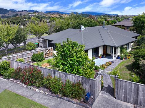 21 Malthouse Crescent, Brightwater