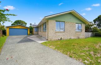 2 Rakatau Place, Ruakaka