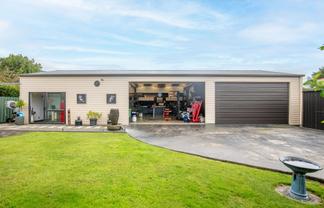 73 Clayton Road, Mangakakahi