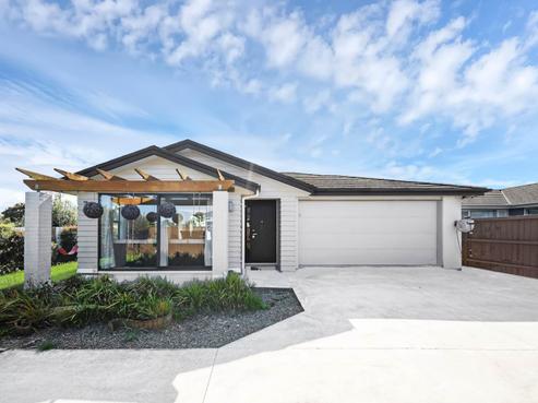 12 Biplane Street, Takanini