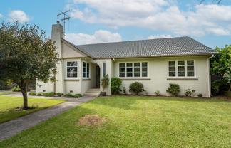 37 Storey Avenue, Forest Lake