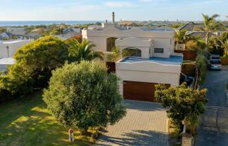 3 Shearwater Rise, Paraparaumu Beach