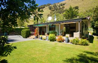 2147 State Highway 1, Oaro