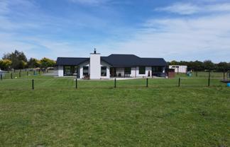 23B Hodges Drive, Winton