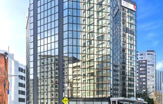 Flexible Top-Floor Office in CBD