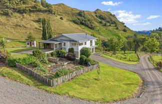 280 Pukeokahu Road, Taoroa Junction