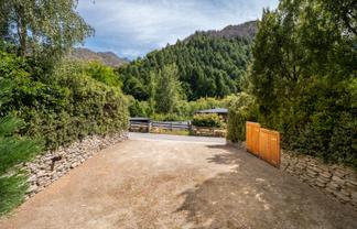 51F Manse Road, Arrowtown
