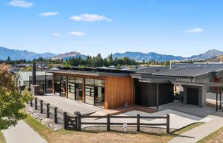 1 Campbell Road, Wanaka
