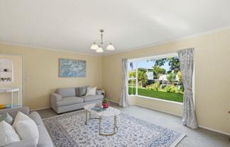 60 Springvale Road, Springvale