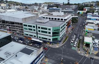 QUALITY SPACE | NAMING RIGHTS & 10 PARKS