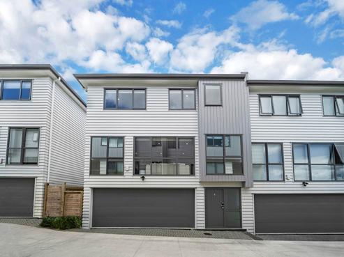 3/12 Jasper Avenue, Mount Roskill