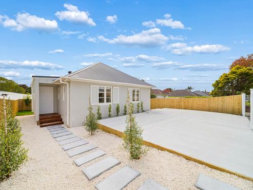 18 Tasman Avenue, Mount Albert