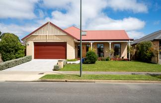 12 Wagner Crescent, Northwood