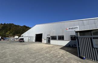 Quality high-stud in Upper Hutt