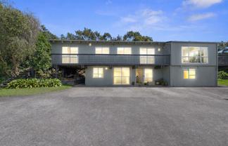 14 Lyon Road, WAIMAUKU