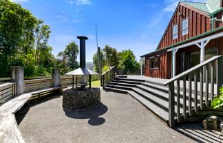 100 Emerald Hill Drive, Birchville