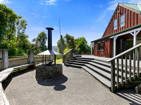 100 Emerald Hill Drive, Birchville