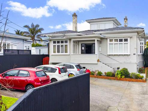 11 Amaru Road, One Tree Hill