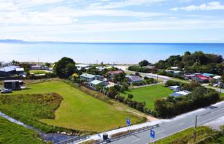 729 Abel Tasman Drive, Takaka