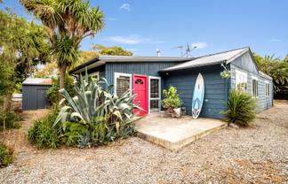 20 Ferry Road, Woodend Beach