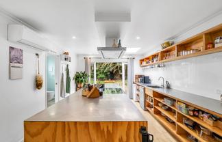 20 Ferry Road, Woodend Beach