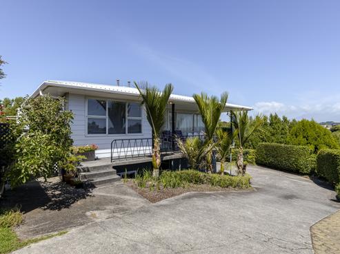 11A Longview Drive, Merrilands