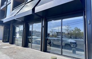 Brand New Retail I Last One Available