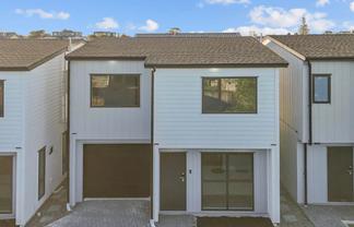 Lot 2/20 BEAUMONTS WAY, Manurewa